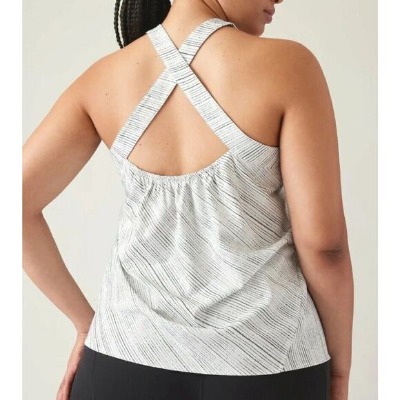 ATHLETA ARRIVAL TANK AMARA STRIPE WHITE AND BLACK XXS NWT $79 Wrinkle Resistant - Picture 2 of 4